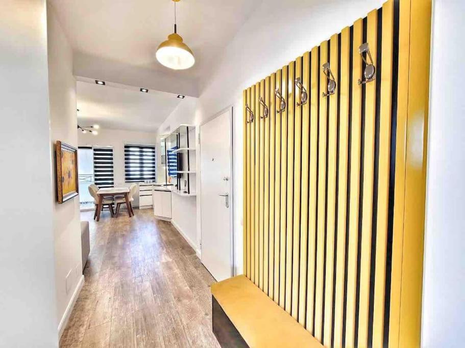 53° Bs Skanderbeg City Center Comfort ティラナ エクステリア 写真